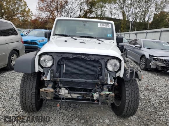 ✅ 2015 Jeep Wrangler Rubicon Hard Rock • VIN: 1C4BJWCG8FL713138 • Лот: 89868115. Опубликован ранее на Copart с пробегом 83 894 миль. Бесплатный доступ к архиву аукционных продаж из США и подробный отчёт об истории автомобиля на DreamBid. Изображение 5.