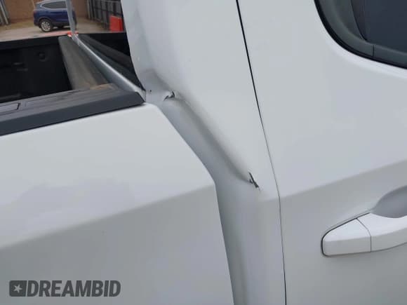 ✅ 2022 Chevrolet Silverado 1500 LT • VIN: 1GCUYDED7NZ146203 • Lot: 43382274. Listed on IAAI with 35,494 mi. Free auction sales archive from the USA and detailed vehicle history report at DreamBid. Image 18.