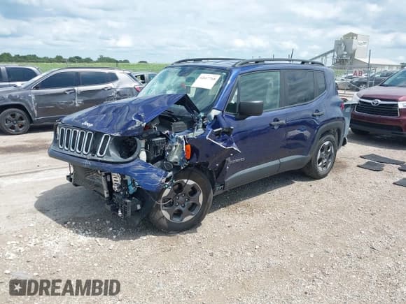 ✅ 2017 Jeep Renegade Sport • VIN: ZACCJAAB8HPG05180 • Lot: 42617768. Listed on IAAI with 105,505 mi. Free auction sales archive from the USA and detailed vehicle history report at DreamBid. Image 18.