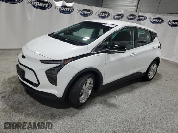 ✅ 2023 Chevrolet Bolt EV 1LT • VIN: 1G1FW6S02P4187584 • Lot: 70523304. Wystawiony na Copart z przebiegiem 11 840 mil. Bezpłatny archiwum sprzedaży aukcyjnych z USA i szczegółowy raport historii pojazdu na DreamBid. Zdjęcie 1.