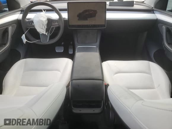 ✅ 2022 Tesla Model Y Performance • VIN: 7SAYGDEF4NF529899 • Lot: 89920025. Listed on Copart with 60,303 mi. Free auction sales archive from the USA and detailed vehicle history report at DreamBid. Image 8.