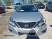✅ 2018 Nissan Altima SV • VIN: 1N4AL3AP6JC134977 • Lot: 43511217. Wystawiony na IAAI z przebiegiem 105 603 mil. Bezpłatny archiwum sprzedaży aukcyjnych z USA i szczegółowy raport historii pojazdu na DreamBid. Zdjęcie 13.