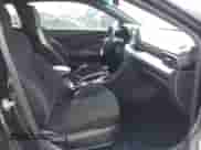 2020 Hyundai Veloster z VIN KMHT36AH9LU007422, wystawiony jako IAAI lot #42513370 z przebiegiem 102 805 mil mil oraz . Historia ofert i sprzedaży dostępna na DreamBid. Obrazek 5.