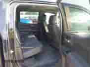 2022 Chevrolet Silverado 1500 LT z VIN 1GCPWCED7NZ139510, wystawiony jako IAAI lot #42414534 z przebiegiem 121 120 mil mil oraz . Historia ofert i sprzedaży dostępna na DreamBid. Obrazek 8.