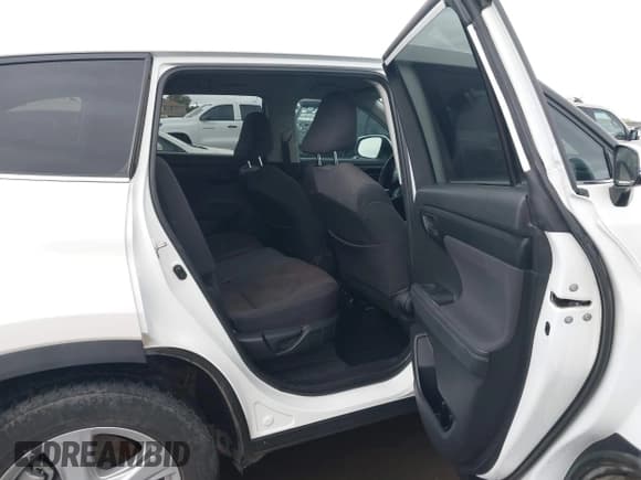 ✅ 2020 Toyota Highlander L • VIN: 5TDCZRAH1LS502299 • Lot: 43733395. Wystawiony na IAAI z przebiegiem 81 284 mil. Bezpłatny archiwum sprzedaży aukcyjnych z USA i szczegółowy raport historii pojazdu na DreamBid. Zdjęcie 8.