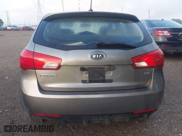✅ 2011 Kia Forte EX • VIN: KNAFU5A27B5441056 • Lot: 42728321. Listed on IAAI with 123,605 mi. Free auction sales archive from the USA and detailed vehicle history report at DreamBid. Image 17.