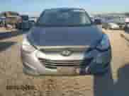 ✅ 2011 Hyundai Tucson GL • VIN: KM8JT3AB3BU122162 • Lot: 86545265. Wystawiony na Copart z przebiegiem 90 886 mil mil. Skorzystaj z bezpłatnego archiwum sprzedaży aukcyjnych z USA i zobacz szczegółowy raport historii pojazdu na DreamBid. Zdjęcie 5.