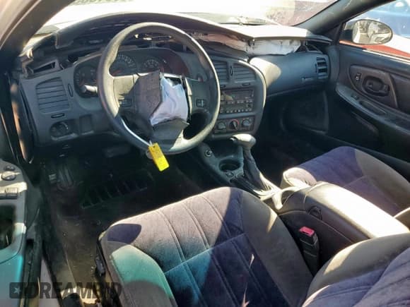 ✅ 2001 Chevrolet Monte Carlo LS • VIN: 2G1WW12E319288006 • Lot: 89816335. Listed on Copart with Not provided. Free auction sales archive from the USA and detailed vehicle history report at DreamBid. Image 8.