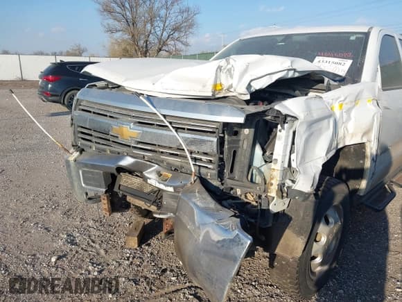 ✅ 2017 Chevrolet Silverado 2500HD Work Truck • VIN: 1GC2KUEG9HZ206750 • Лот: 43315082. Опубликован ранее на IAAI с пробегом Не указан. Бесплатный доступ к архиву аукционных продаж из США и подробный отчёт об истории автомобиля на DreamBid. Изображение 6.