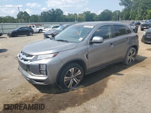 ✅ 2020 Mitsubishi Outlander ES • VIN: JA4AR3AU5LU024296 • Lot: 67610205. Listed on Copart with 101,812 mi. Free auction sales archive from the USA and detailed vehicle history report at DreamBid. Image 1.