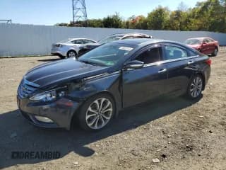 ✅ 2013 Hyundai Sonata Limited • VIN: 5NPEC4ABXDH673648 • Lot: 74842114. Listed on Copart with 127,019 mi. Free auction sales archive from the USA and detailed vehicle history report at DreamBid. Image 1.