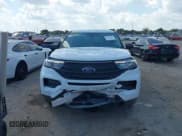 ✅ 2021 Ford Explorer • VIN: 1FMSK7BH5MGA81486 • Lot: 43375334. Wystawiony na IAAI z przebiegiem 148 782 mil. Bezpłatny archiwum sprzedaży aukcyjnych z USA i szczegółowy raport historii pojazdu na DreamBid. Zdjęcie 6.