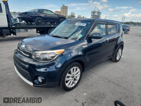 ✅ 2019 Kia Soul + • VIN: KNDJP3A56K7660131 • Lot: 85552785. Listed on Copart with 137,785 mi. Free auction sales archive from the USA and detailed vehicle history report at DreamBid. Image 1.