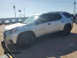 2018 Chevrolet Traverse Premier z VIN 1GNEVJKW7JJ259277, wystawiony jako Copart lot #61576945 z przebiegiem 93 824 mil mil oraz Szkoda całkowita • Salvage title. Historia ofert i sprzedaży dostępna na DreamBid. Obrazek 1.