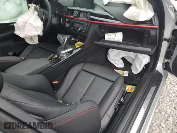 ✅ 2015 BMW 4 Series 428i • VIN: WBA3N3C54FK234935 • Лот: 54566545. Опубликован ранее на Copart с пробегом Не указан. Бесплатный доступ к архиву аукционных продаж из США и подробный отчёт об истории автомобиля на DreamBid. Изображение 8.