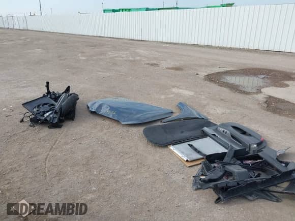 2025 Hyundai Palisade XRT with VIN KM8R34GE6SU892057, listed as a IAAI auction lot 43053676 with 5,498 mi miles and . Bid and sale history available at DreamBid. Image 12.