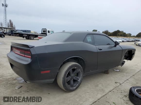 ✅ 2012 Dodge Challenger R/T Classic • VIN: 2C3CDYBTXCH108069 • Lot: 44967575. Wystawiony na Copart z przebiegiem 113 909 mil. Bezpłatny archiwum sprzedaży aukcyjnych z USA i szczegółowy raport historii pojazdu na DreamBid. Zdjęcie 3.