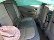 ✅ 2018 Chevrolet Bolt EV Premier • VIN: 1G1FX6S01J4137764 • Lot: 89164965. Wystawiony na Copart z przebiegiem Nie podano. Bezpłatny archiwum sprzedaży aukcyjnych z USA i szczegółowy raport historii pojazdu na DreamBid. Zdjęcie 10.