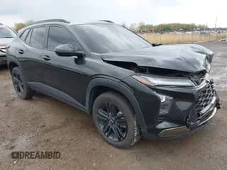 2024 Chevrolet Trax ACTIV с VIN KL77LKE2XRC163372, выставлен на аукционе IAAI как лот 42165935 с пробегом 35 033 миль миль и . История ставок и продаж доступна на DreamBid. Изображение 1.