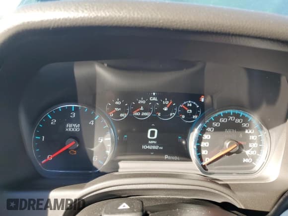 ✅ 2017 Chevrolet Suburban LT • VIN: 1GNSKHKCXHR331370 • Lot: 91202625. Listed on Copart with 104,282 mi. Free auction sales archive from the USA and detailed vehicle history report at DreamBid. Image 9.