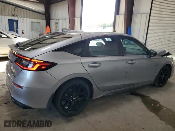 ✅ 2022 Honda Civic Sport • VIN: 19XFL2H83NE015629 • Lot: 84543215. Listed on Copart with 28,932 mi. Free auction sales archive from the USA and detailed vehicle history report at DreamBid. Image 3.