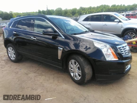 ✅ 2013 Cadillac SRX • VIN: 3GYFNAE32DS520066 • Lot: 42515200. Wystawiony na IAAI z przebiegiem 118 482 mil. Bezpłatny archiwum sprzedaży aukcyjnych z USA i szczegółowy raport historii pojazdu na DreamBid. Zdjęcie 1.