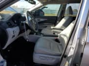 ✅ 2018 Honda Pilot EX-L • VIN: 5FNYF5H67JB002287 • Lot: 84826144. Listed on Copart with 129,280 mi. Free auction sales archive from the USA and detailed vehicle history report at DreamBid. Image 7.