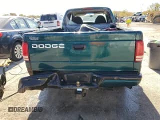 ✅ 1998 Dodge Dakota SLT • VIN: 1B7GL22X6WS661346 • Lot: 77401914. Wystawiony na Copart z przebiegiem 214 497 mil. Bezpłatny archiwum sprzedaży aukcyjnych z USA i szczegółowy raport historii pojazdu na DreamBid. Zdjęcie 6.