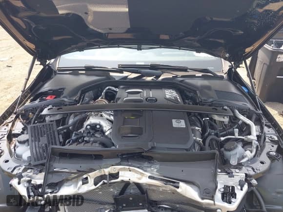 ✅ 2025 Mercedes-Benz C 43 AMG • VIN: W1KAF8HB3SR283652 • Lot: 42865971. Listed on IAAI with 1,287 mi. Free auction sales archive from the USA and detailed vehicle history report at DreamBid. Image 10.