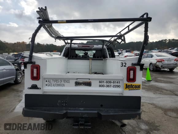 ✅ 2024 Chevrolet Silverado 1500 • VIN: 1GB4WLE79RF466578 • Лот: 84248384. Опубликован ранее на Copart с пробегом 748 миль. Бесплатный доступ к архиву аукционных продаж из США и подробный отчёт об истории автомобиля на DreamBid. Изображение 6.