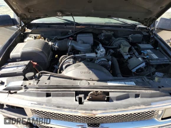 ✅ 1997 Chevrolet Silverado 1500 • VIN: 2GCEK19R6V1217877 • Lot: 90661175. Listed on Copart with 140,744 mi. Free auction sales archive from the USA and detailed vehicle history report at DreamBid. Image 11.