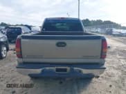 ✅ 2002 Chevrolet Silverado 2500HD LT • VIN: 1GCHK23U52F235890 • Lot: 43040627. Listed on IAAI with 361,130 mi. Free auction sales archive from the USA and detailed vehicle history report at DreamBid. Image 16.