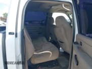 ✅ 2006 Chevrolet Silverado 2500HD LT2 • VIN: 1GCHK23U56F109356 • Lot: 42545620. Wystawiony na IAAI z przebiegiem 198 072 mil. Bezpłatny archiwum sprzedaży aukcyjnych z USA i szczegółowy raport historii pojazdu na DreamBid. Zdjęcie 8.