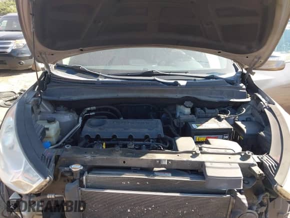 ✅ 2011 Hyundai Tucson Limited • VIN: KM8JUCAC3BU192055 • Lot: 43063727. Listed on IAAI with 214,573 mi. Free auction sales archive from the USA and detailed vehicle history report at DreamBid. Image 10.