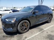 ✅ 2022 Audi e-tron Chronos • VIN: WA1VABGE6NB039617 • Лот: 67192605. Опубликован ранее на Copart с пробегом 39 123 миль. Бесплатный доступ к архиву аукционных продаж из США и подробный отчёт об истории автомобиля на DreamBid. Изображение 1.