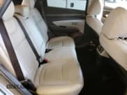 ✅ 2022 Hyundai Tucson Limited • VIN: 5NMJECAE8NH116541 • Lot: 64315814. Wystawiony na Copart z przebiegiem 34 788 mil. Bezpłatny archiwum sprzedaży aukcyjnych z USA i szczegółowy raport historii pojazdu na DreamBid. Zdjęcie 11.