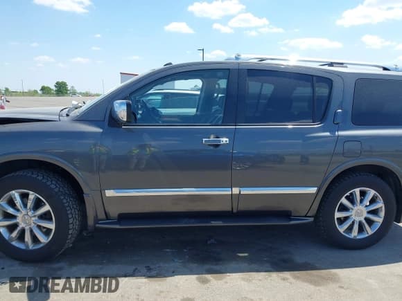 ✅ 2010 Infiniti QX56 • VIN: 5N3ZA0NE2AN903461 • Лот: 42254662. Опубликован ранее на IAAI с пробегом 223 708 миль. Бесплатный доступ к архиву аукционных продаж из США и подробный отчёт об истории автомобиля на DreamBid. Изображение 14.