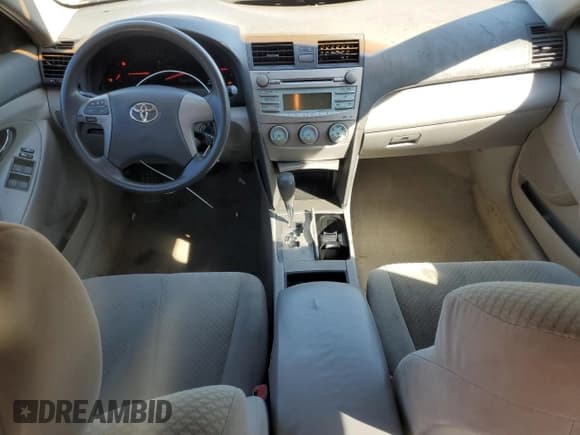 ✅ 2008 Toyota Camry • VIN: 4T1BE46K78U236736 • Лот: 86543995. Опубликован ранее на Copart с пробегом 164 903 миль. Бесплатный доступ к архиву аукционных продаж из США и подробный отчёт об истории автомобиля на DreamBid. Изображение 8.