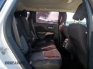 ✅ 2017 Jeep Cherokee Sport • VIN: 1C4PJLAS2HD219480 • Lot: 82217075. Wystawiony na Copart z przebiegiem Nie podano. Bezpłatny archiwum sprzedaży aukcyjnych z USA i szczegółowy raport historii pojazdu na DreamBid. Zdjęcie 11.