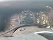 ✅ 2004 Chevrolet Silverado 1500 LS • VIN: 2GCEC19TX41219204 • Lot: 91649455. Wystawiony na Copart z przebiegiem 239 719 mil. Bezpłatny archiwum sprzedaży aukcyjnych z USA i szczegółowy raport historii pojazdu na DreamBid. Zdjęcie 9.