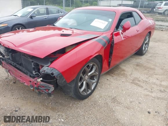 ✅ 2013 Dodge Challenger R/T Classic • VIN: 2C3CDYBT3DH560186 • Lot: 42291962. Wystawiony na IAAI z przebiegiem 80 624 mil. Bezpłatny archiwum sprzedaży aukcyjnych z USA i szczegółowy raport historii pojazdu na DreamBid. Zdjęcie 18.