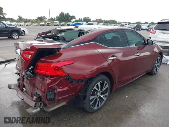 ✅ 2016 Nissan Maxima SV • VIN: 1N4AA6AP7GC381344 • Lot: 43762788. Listed on IAAI with 131,047 mi. Free auction sales archive from the USA and detailed vehicle history report at DreamBid. Image 4.