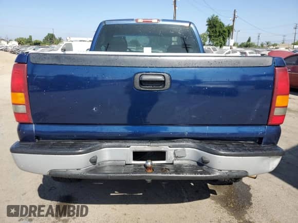 ✅ 2001 Chevrolet Silverado 1500 LS • VIN: 1GCEC14V91Z307897 • Lot: 67905664. Wystawiony na Copart z przebiegiem Nie podano mil. Skorzystaj z bezpłatnego archiwum sprzedaży aukcyjnych z USA i zobacz szczegółowy raport historii pojazdu na DreamBid. Zdjęcie 6.
