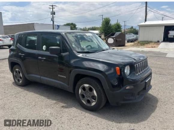 ✅ 2016 Jeep Renegade Sport • VIN: ZACCJAAW3GPD10473 • Лот: 65985925. Опубликован ранее на Copart с пробегом 116 945 миль. Бесплатный доступ к архиву аукционных продаж из США и подробный отчёт об истории автомобиля на DreamBid. Изображение 1.