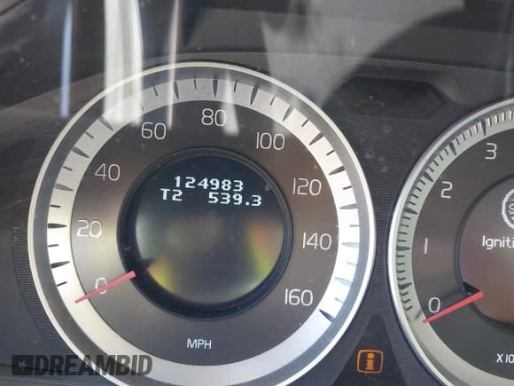 ✅ 2012 Volvo S60 T5 • VIN: YV1622FS6C2134345 • Lot: 43150882. Wystawiony na IAAI z przebiegiem 124 983 mil. Bezpłatny archiwum sprzedaży aukcyjnych z USA i szczegółowy raport historii pojazdu na DreamBid. Zdjęcie 7.