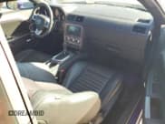 ✅ 2013 Dodge Challenger R/T • VIN: 2C3CDYBT0DH685744 • Lot: 43757585. Wystawiony na Copart z przebiegiem 40 027 mil. Bezpłatny archiwum sprzedaży aukcyjnych z USA i szczegółowy raport historii pojazdu na DreamBid. Zdjęcie 8.