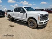 ✅ 2023 Ford F-350 XL • VIN: 1FT8W3BT4PEC87821 • Lot: 69354505. Wystawiony na Copart z przebiegiem 98 485 mil. Bezpłatny archiwum sprzedaży aukcyjnych z USA i szczegółowy raport historii pojazdu na DreamBid. Zdjęcie 4.
