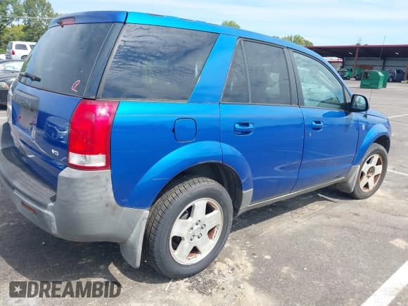 ✅ 2004 Saturn VUE V6 • VIN: 5GZCZ53494S820892 • Lot: 43090072. Wystawiony na IAAI z przebiegiem 154 882 mil. Bezpłatny archiwum sprzedaży aukcyjnych z USA i szczegółowy raport historii pojazdu na DreamBid. Zdjęcie 4.
