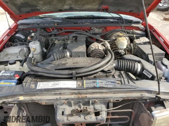 ✅ 2003 Chevrolet S-10 LS • VIN: 1GCCS14H938135481 • Лот: 78529944. Опубликован ранее на Copart с пробегом 189 272 миль. Бесплатный доступ к архиву аукционных продаж из США и подробный отчёт об истории автомобиля на DreamBid. Изображение 12.