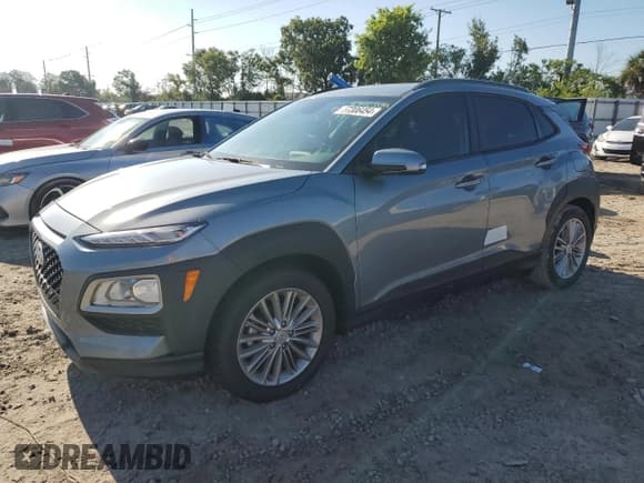 ✅ 2021 Hyundai Kona SEL • VIN: KM8K22AA3MU703754 • Лот: 67306454. Опубликован ранее на Copart с пробегом 5 602 миль. Бесплатный доступ к архиву аукционных продаж из США и подробный отчёт об истории автомобиля на DreamBid. Изображение 1.